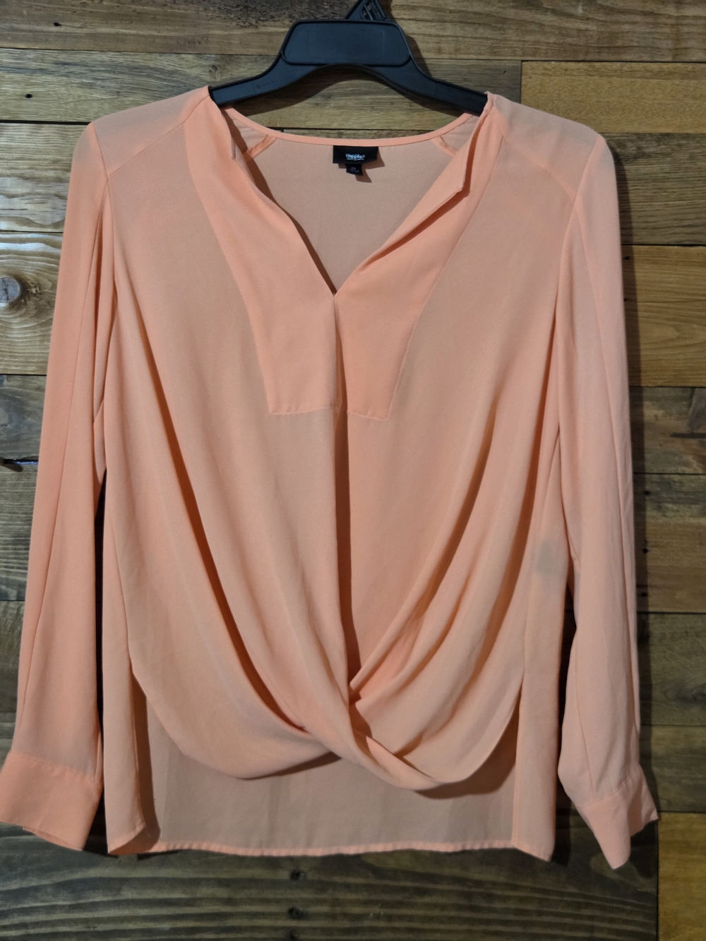 Mossimo Peach Twist Front Draped Blouse Long Sleeve Split Neck Size Small Career